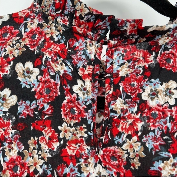 Hayden LA Career Blouse - Picture 9 of 12